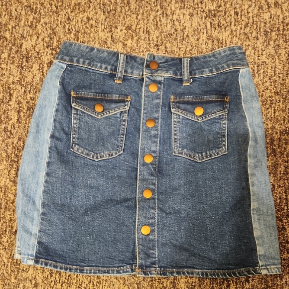 Madewell Dresses & Skirts - Madewell Denim Mini Skirt with Gold Accents